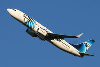 SU-GCR @ LOWW - Egypt Air 2009 Boeing 737-866(WL), c/n: 35562