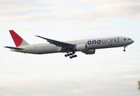 JA732J @ EDDF - Short final rwy 07L - by Florian Seibert