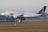 SP-LDC @ LOWW - LOT Polish Airlines - by Delta Kilo
