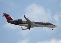 N8477R @ DTW - Northwest Airlink CRJ-200 - by Florida Metal