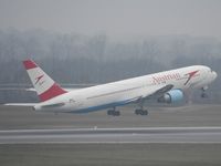 OE-LAW @ VIE - Only two 767 of Austrian have no winglets