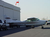 N2197S @ CCB - Parked and waiting - by Helicopterfriend