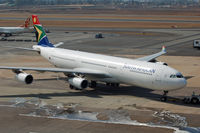 ZS-SXF @ FAJS - At Jo'burg - by Micha Lueck