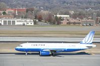 N403UA @ MSP - at MSP - by Pete Hughes