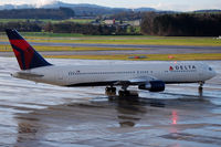 N182DN @ LSZH - Delta Airlines Boeing 767-300