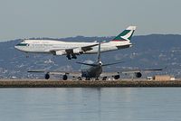 B-HOV @ SFO - Another lucky shot - by fariborz shammas