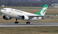 F-OJHH @ EDDL - Mahan Air