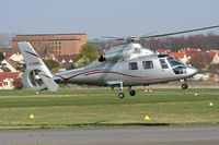 F-GVAR @ LFPZ - landing - by Alain Picollet