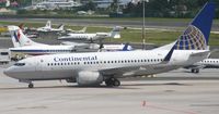 N23707 @ TNCM - Continental taxing to the gates - by SHEEP GANG