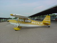 N624JA - Exterior - by Jim Andrew