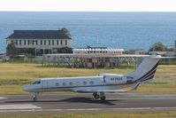 N436QS @ TNCM - N436QS departing TNCM on runway 10