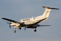 D-IVIP @ EGGP - VHM Schul- und Charterflug - by Chris Hall