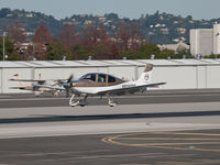 N826BB @ KSMO - N826BB arriving on RWY 21 - by Torsten Hoff