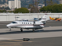 N682QS @ KSMO - N682QS arriving on RWY 21 - by Torsten Hoff