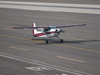 N6451X @ KSMO - N6451X taxiing - by Torsten Hoff