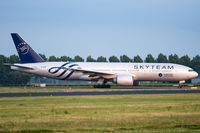 B-2056 @ EHAM - China Southern Airlines