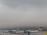 OE-LGG @ LOWG - Together with smaller sister OE-LTL