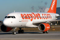 G-EZEW @ LOWS - SZG Wintercharter - by Peter Pabel