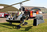 G-LUNG @ EGCB - seen @ Barton - by castle
