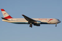 OE-LAW @ VIE - Austrian Airlines Boeing 767-3Z9(ER)