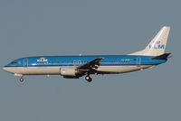 PH-BDW @ VIE - KLM - Royal Dutch Airlines Boeing 737-406