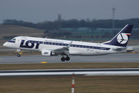 SP-LIG @ VIE - LOT Embraer - by Chris J