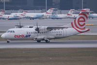 SP-EDC @ VIE - EuroLOT Aerospatiale ATR-42-500 - by Joker767