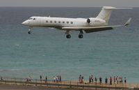 N515PL @ TNCM - N515PL just over the tresh hold at Maho beach - by SHEEP GANG