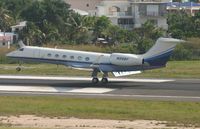 N598F @ TNCM - N598F landing