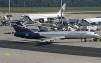 RA-85135 @ EDDF - Pushing back & engine start. - by MikeP