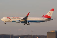 OE-LAY @ VIE - Austrian Airlines Boeing 767-3Z9(ER)