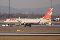 OE-LNJ @ VIE - Lauda Air Boeing 737-8Z9(WL)