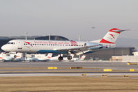 OE-LVJ @ VIE - Austrian arrows Fokker F-100