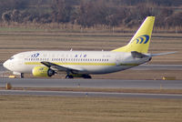 EI-DVA @ VIE - Mistral Air Boeing 737-36E