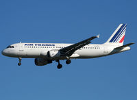 F-GFKV @ LFML - Landing rwy 31R - by Shunn311