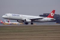 TC-JRC @ LOWW - Turkish Airlines - by Delta Kilo