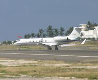 N17ND @ TNCM - Taxing on to the active runway from the main ramp tru taxi way Charlie