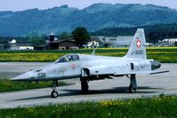 J-3026 @ LSME - arriving after yet another Alpine mission. - by Joop de Groot
