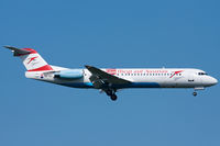 OE-LVJ @ LOWW - Austrian Arrows