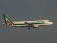 EI-DTE @ VIE - Special charter flight