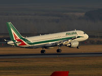 EI-DTE @ VIE - Special charter flight