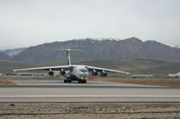 4K-AZ40 @ OAMS - IL76-TD - by sammajoor