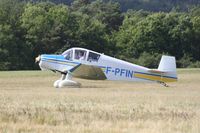 F-PFIN @ LFPU - on display at Moret - by juju777