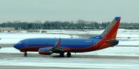 N392SW @ KMSP - Taxiing to runway 34 at MSP.