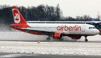 D-ABDC @ LOWS - . - by Roland Aigner