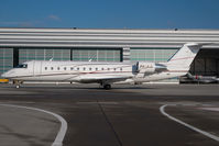 P4-GJL @ VIE - Regionaljet
