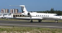 N1BN @ TNCM - N1BN just landed at tncm and making use of there stopping power