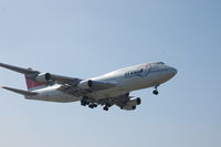 N627US @ LAX - N672US short final rwy 24R - by AJ Heiser