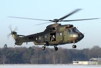 S-441 @ EHGR - Dutch Cougar hovering just in front of us. Thanks! - by Joop de Groot