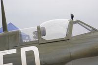 N1940K @ KCMA - CAMARILLO AIR SHOW 2009 - by Todd Royer